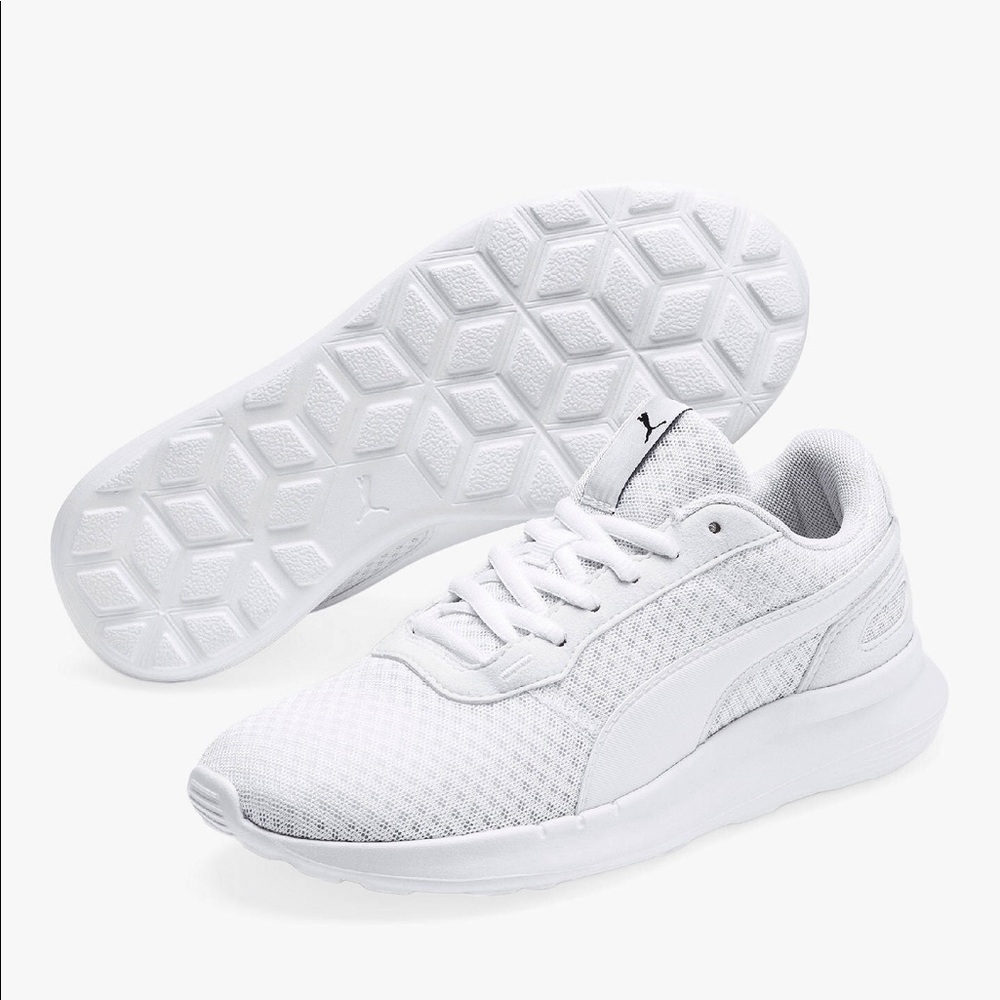 BNIB White PUMA ACTIVATE SZ 4 ADULT